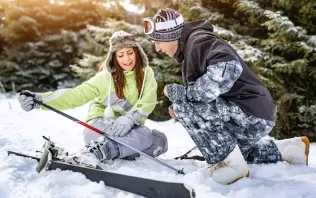 Najczęstsze kontuzje ortopedyczne narciarzy i snowboardzistów