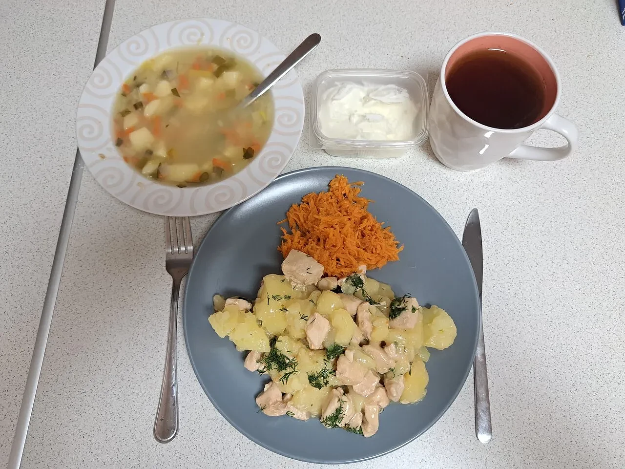 17-listopada-obiad-salve.webp [165.05 KB]