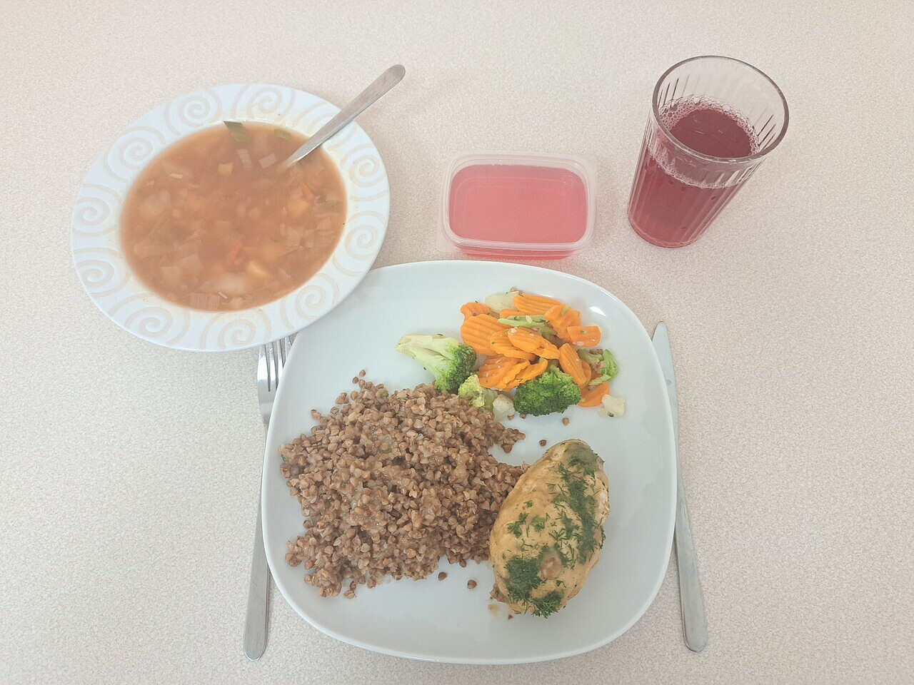 19-listopada-obiad-salve.jpg [236.10 KB]