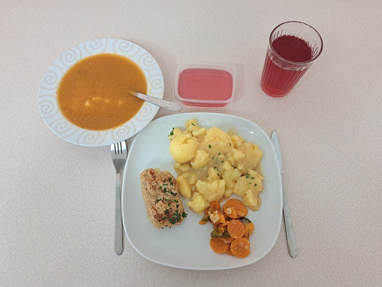 20-listopada-obiad-salve.jpg [228.62 KB]