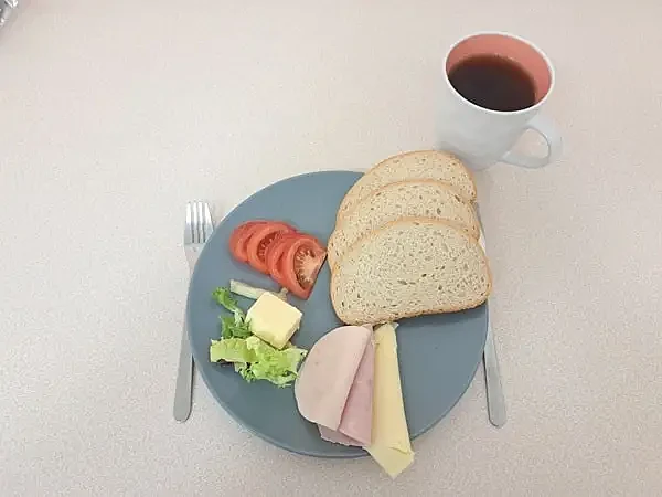 17-grudnia-2025-sniadanie-salve-medica.webp [15.02 KB]