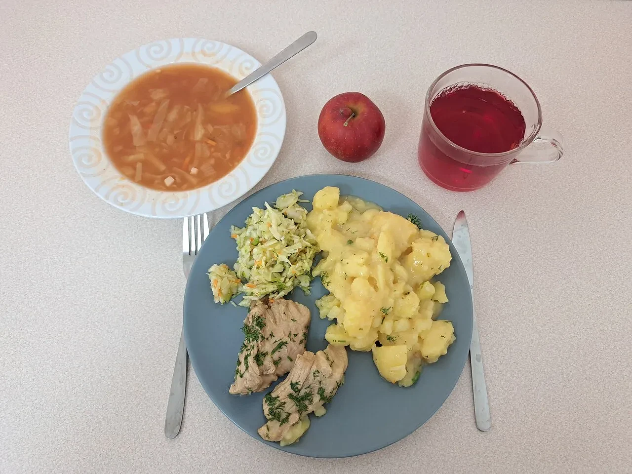 2-grudnia-obiad-salve.webp [141.74 KB]