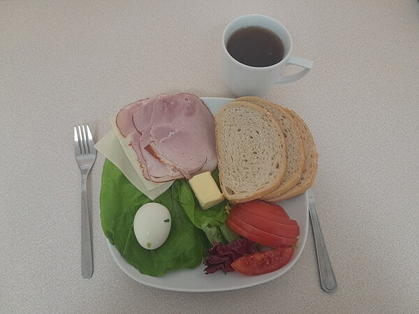 18-luty-śniadanie-salve-medica.jpg [74.75 KB]