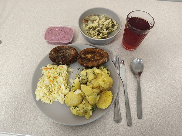 20-luty-obiad-salve-medica.jpg [101.19 KB]