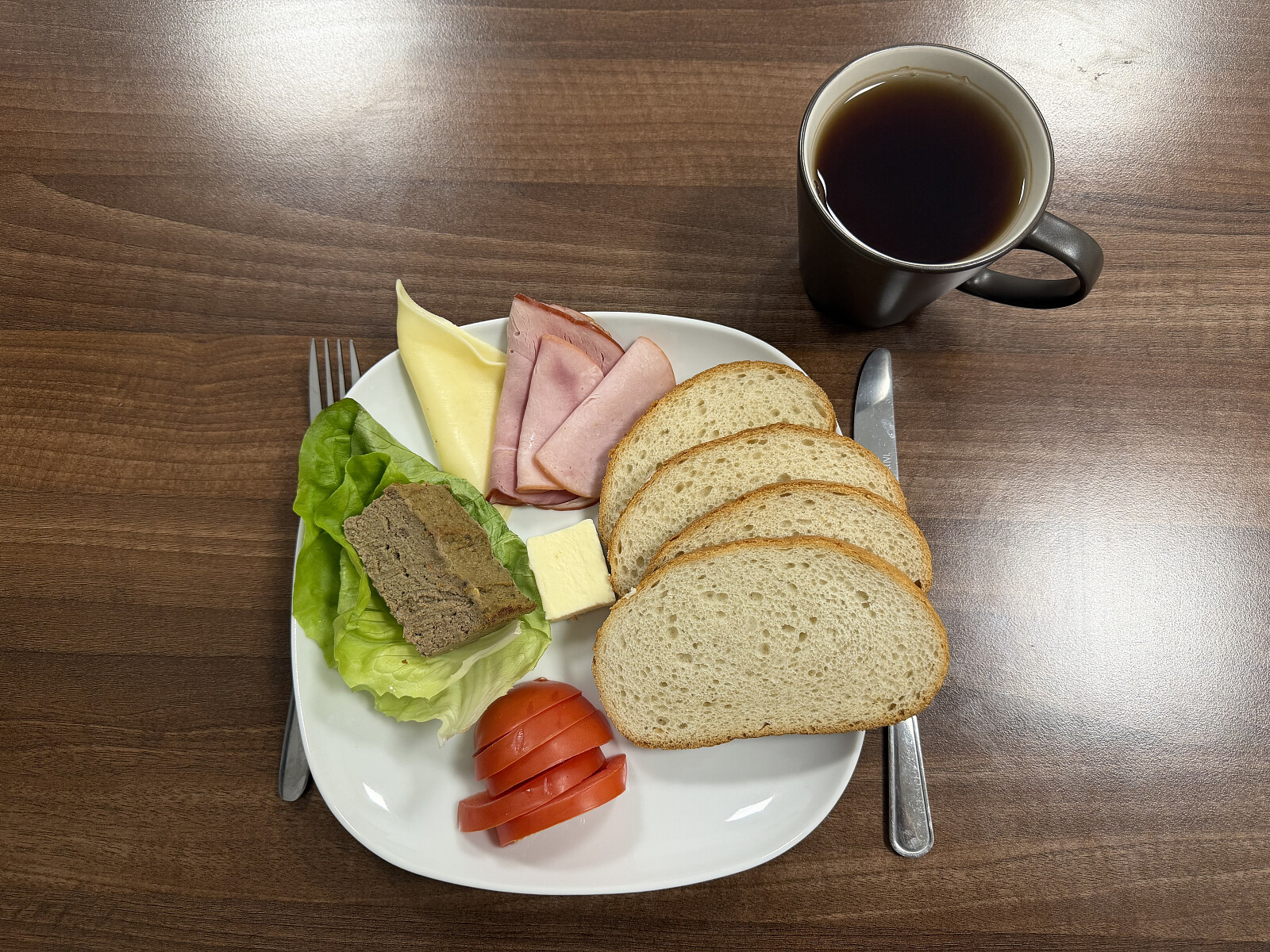 04-luty-śniadanie-salve-medica.jpeg [5.37 MB]