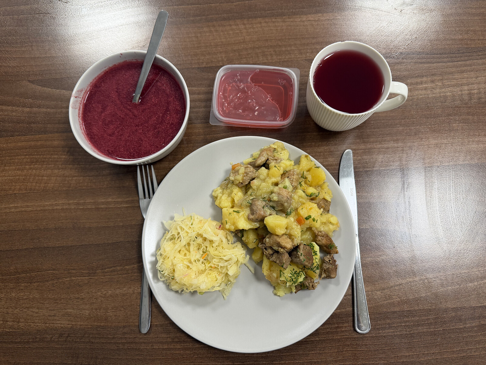 04-luty-obiad-salve-medica.jpeg [4.51 MB]